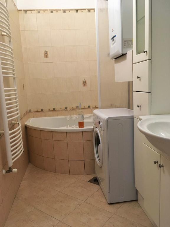 Diamonds Apartment With 2 Rooms Near Guzsdu Udvar 부다페스트 외부 사진